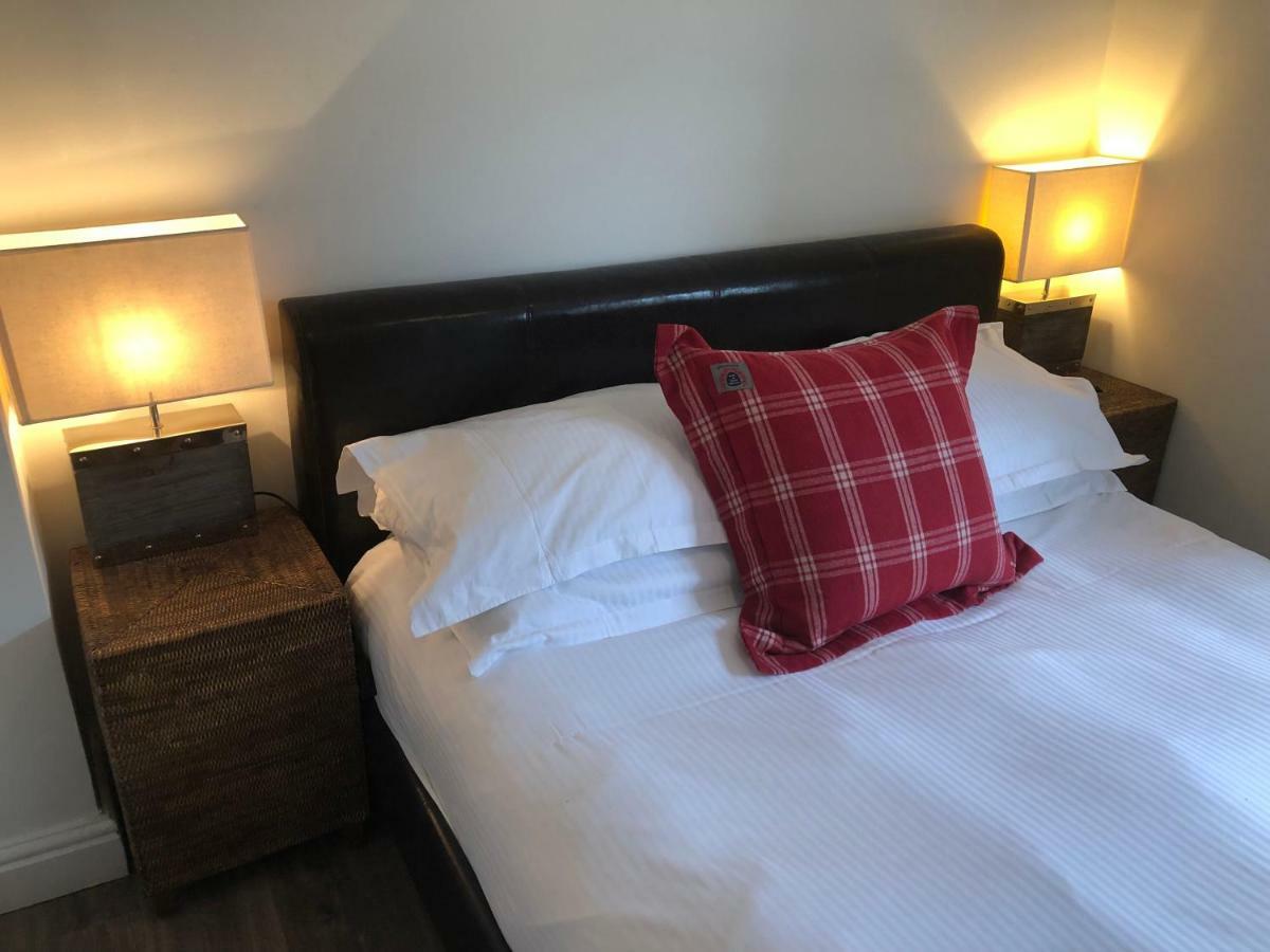 Romneys Apartments & Suites Kendal Kültér fotó